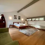 Lejlighed - Mit Garten Und Wintergarten