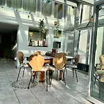 - Mit Garten Und Wintergarten Lejlighed *