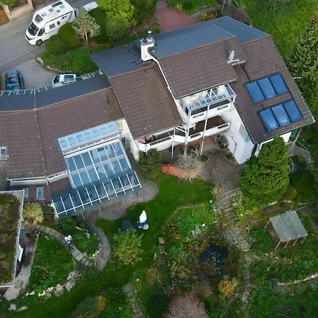 - Mit Garten Und Wintergarten Mullheim (Baden-Wurttemberg)