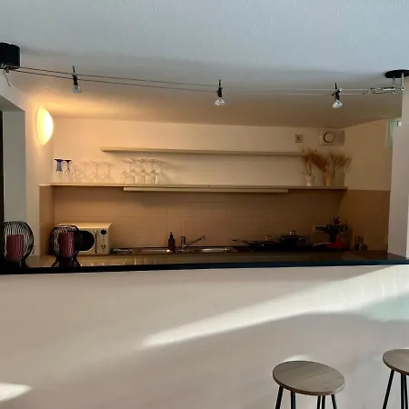 - Mit Garten Und Wintergarten Apartment Mullheim (Baden-Wurttemberg)