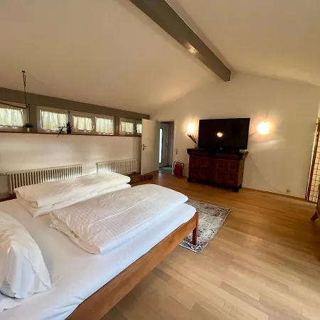 - Mit Garten Und Wintergarten Apartment
