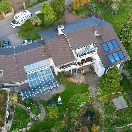 Apartment Muellheim - Mit Garten Und Wintergarten